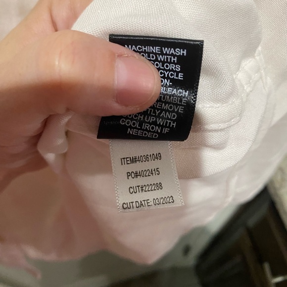 Torrid long sleeve button down White Shirt - Picture 4 of 5